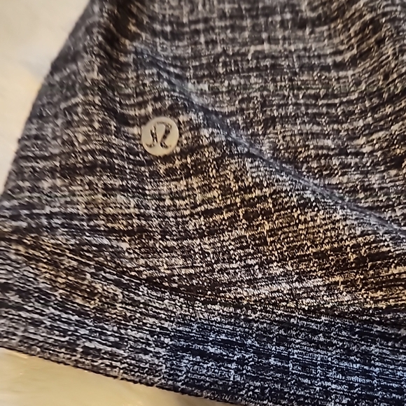 Gray lululemon pullover - Picture 4 of 4